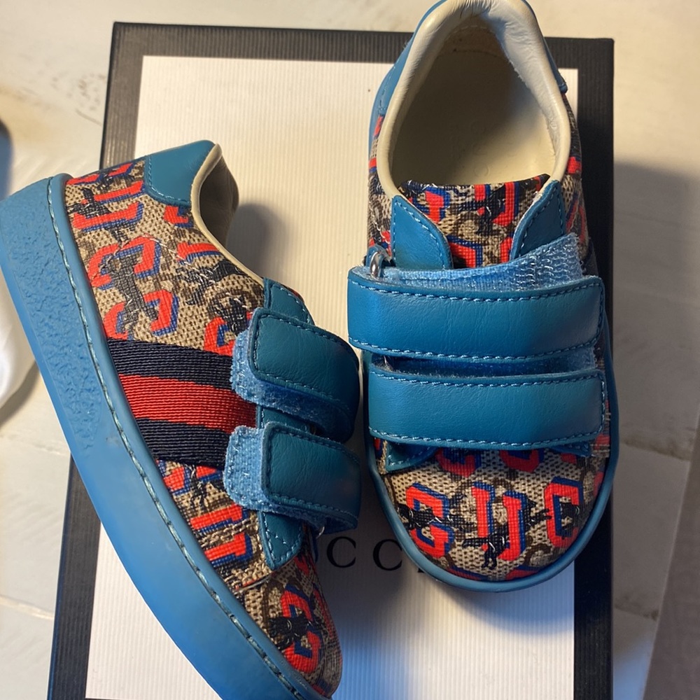 Gucci Toddler Shoes - Picture 4 of 11